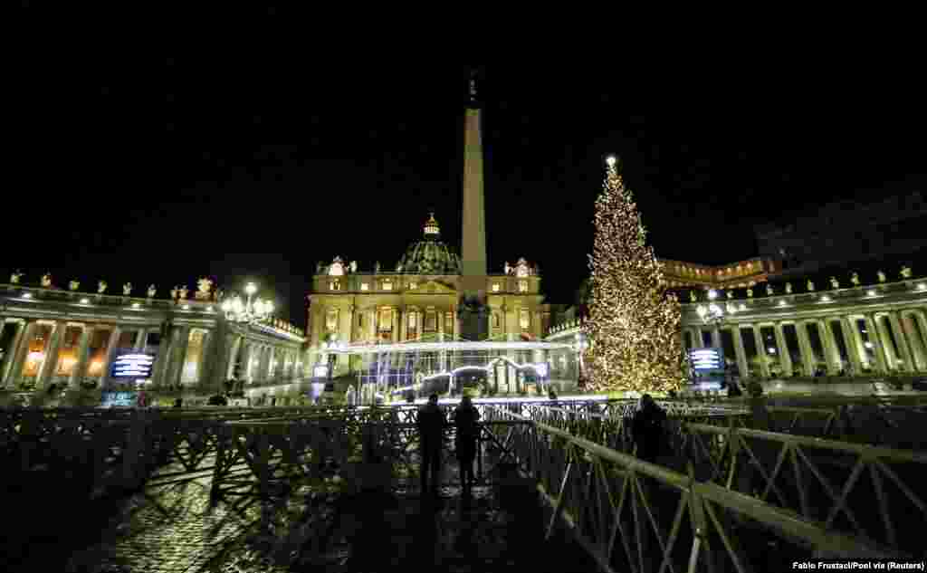 Новий 2021 рік у Ватикані на тлі коронавірусу