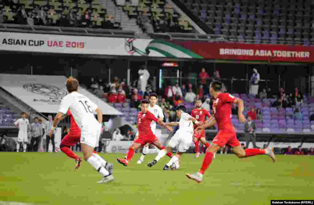 В первом матче сборная КР со счетом 1:2 уступила Китаю.&nbsp;