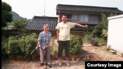 Такаши в родном Йонаго, Япония