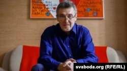 Адам Глёбус (Уладзімер Адамчык) 