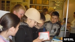 Фото з минулорічного дитячого книжкового форуму у Львові