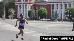 Мусобиқоти мухталиф бахшида ба муносибати "Рӯзи Пойтахт"