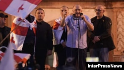 Паата Манджгаладзе, Паата Бурчуладзе, Муртаз Зоделава и Лаша Беридзе на акции 4 октября