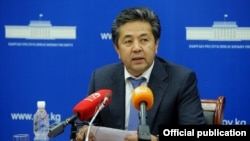 Тайырбек Сарпашев. Архивдик сүрөт.