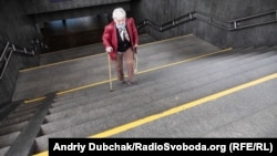 «Найбільша кількість підтверджених випадків зареєстрована Львівській (379), у місті Київ (370), Харківській (341), Дніпропетровській (278) та Чернівецькій (251) областях»