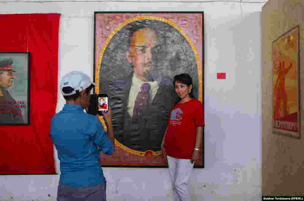 Ленин менен сүрөт.&nbsp;