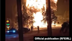 Взорвавшийся грузовой автомобиль (скриншот с видео МЧС КР). 