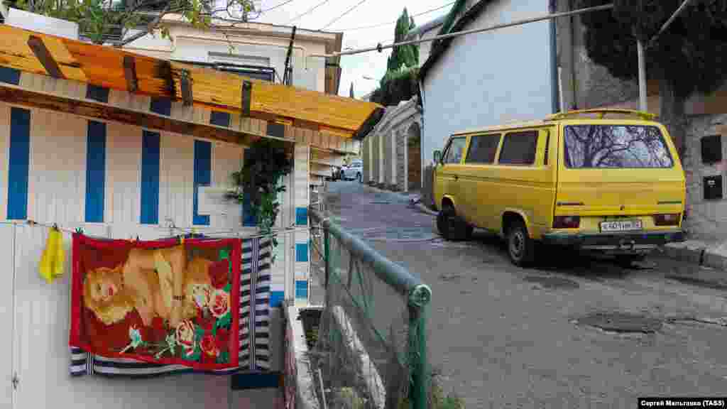 Пляжний рушник із зухвалим малюнком&nbsp;&ndash; атрибут літнього відпочинку. Він нагадує про літо