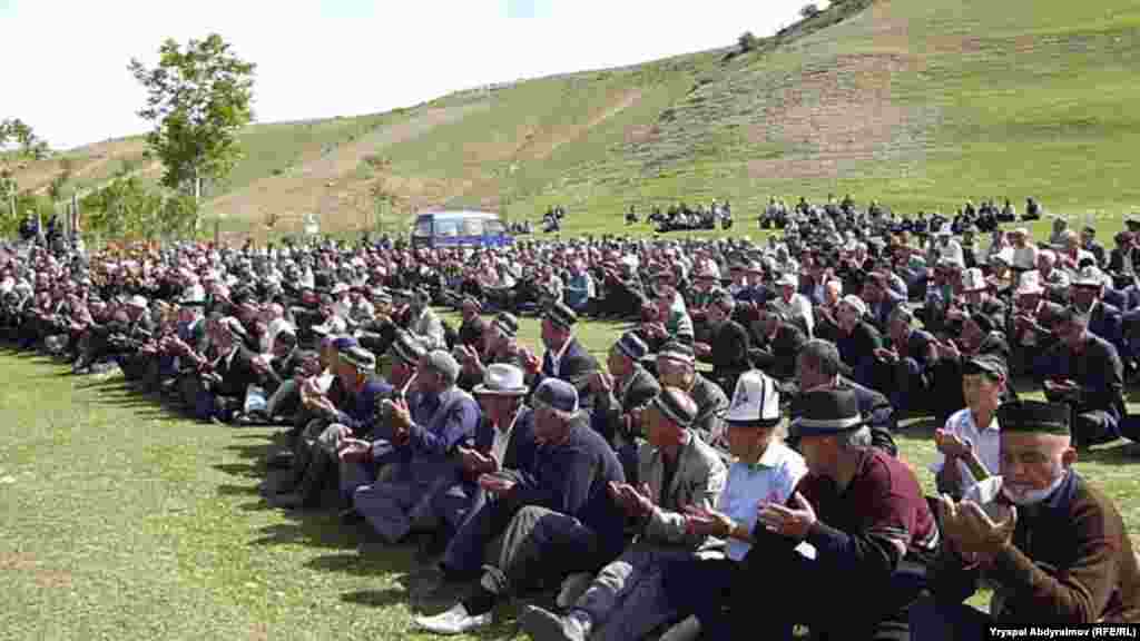 Все погибшие под Карагандой уроженцы села Чарбак в Базар-Курганском районе