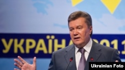 Віктор Янукович під час ХІІІ Всесвітнього конгресу російськомовної преси у Києві, 15 червня 2011 року