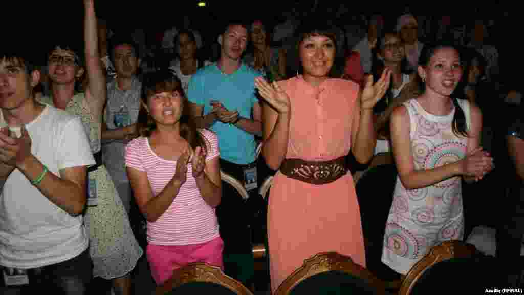 Татар яшьләре көннәре вәкилләре