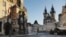 Прагада туристтик жайлар ээнсиреп калды.