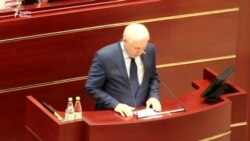 Ринат Закиров дәүләт телләрен мәҗбүри укыту кануны әзерләргә чакыра