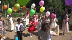 Казанда балалар бакчаларында чыгарылыш кичәләре русча үтә