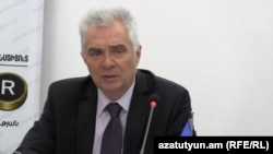 ԵՄ դեսպան Պյոտր Սվիտալսկի 