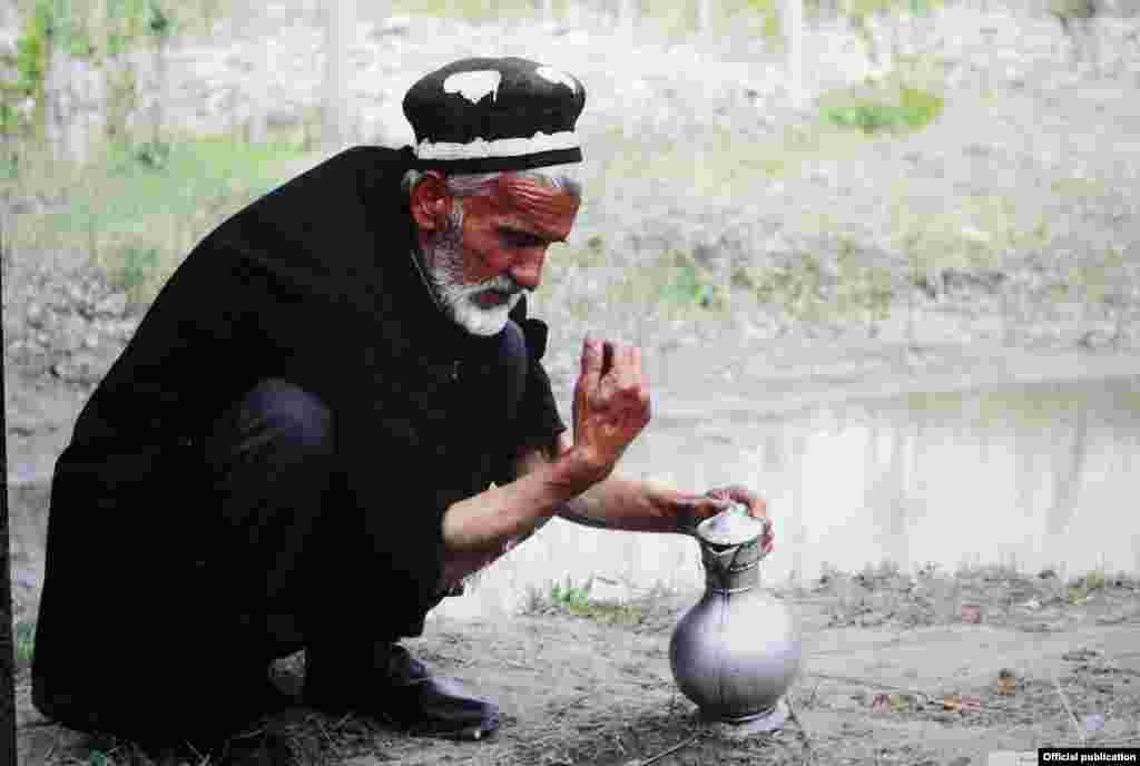 Учурда дыйкандарга суу тартыш жерлерде суугаруунун бир нече ыкмалары сунушталууда.