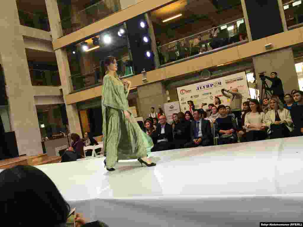 Этно-стилде жеңүүчү болгондор сентябрда Чолпон-Атада өтө турган III Дүйнөлүк көчмөндөр оюндарында мода көрсөтүшөт.