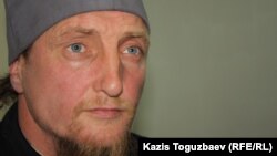 Отец Софроний (в миру Петр Евтихеев). Поселок имени Отеген батыра, административный центр Илийского района Алматинской области, 24 июля 2013 года.   