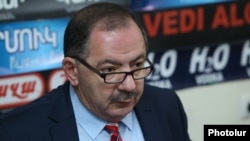 Armenia - Aghvan Vartanian, a leader of the Armenian Revolutionary Federation, speaks at a news conference in Yerevan, 26Dec2016.