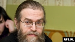 Russia -- Yakov Krotov, priest, 13Mar2009, club "apartment 44", "Свобода в клубах"