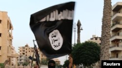 از گسترش فعالیت و موجودیت داعش در افغانستان نیز قبلا گزارش های فراوانی منتشر شده است