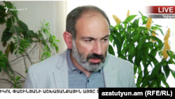 Վարչապետ Նիկոլ Փաշինյանը Դիլիջանում զրուցում է լրագրողների հետ, 11-ը օգոստոսի, 2018թ․