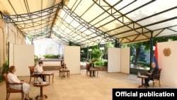 Լուսանկարը` նախագահի աշխատակազմի