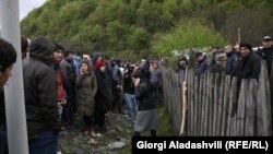 Протест жителей Панкиси вновь поднял вопрос взаимоотношений местного населения с инвесторами, желающими построить ГЭС