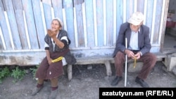 Sraşen sərhəd kəndi yoxsulluq və mühacirətdən əziyyət çəkir.