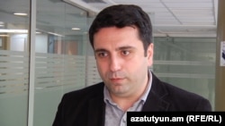 Представитель блока «Елк» Ален Симонян  