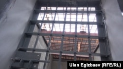 Кыргызстандагы абактардын бири. 