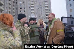 Наталія Воронкова (друга справа)