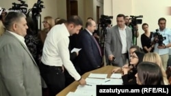 Փակ գաղտնի քվեարկությունը Ազգային ժողովում, Երևան, 4-ը հոկտեմբերի, 2019թ․