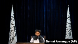 ذبیح الله مجاهد سخنگوی حکومت طالبان