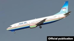 "Тажик Эйр" мамлекеттик компаниясынын учагы. 