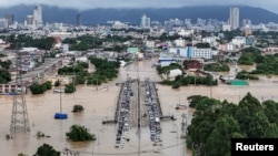 Тайланддагы суу ташкынынын кесепети. 