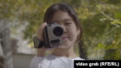 Фестивалдын жарнама тасмасынан бир көрүнүш