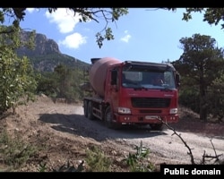 Важка техніка в заповіднику