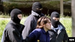 (архівна фотографія) Працівники федеральної поліції затримали члена ісламістського терористичного угрупування за підозрою в організації теракту, Карлсруе, 5 вересня 2007 року