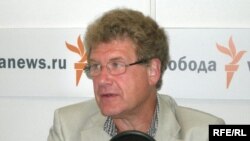 Там, где действует инерция, логика бессильна, полагает Марк Урнов