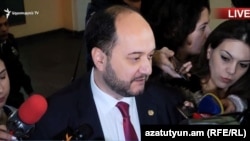 Արայիկ Հարությունյան, արխիվ