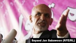 Кандидат в президенты Афганистана Ашраф Гани на пресс-конференции в Кабуле. 21 апреля 2014 года.