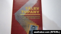 1996-njy ýylda alym Myratgeldi Söýegow Abdylhekim Gulmuhammedowyň pajygaly, ýöne halkyna bagyş eden manyly ömri hakynda „Täleý tupany“ ady bilen çaklaňja kitap çap etdirdi.