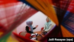 طالبان سه کافه زنانه را در هرات به‌صورت رسمی مسدود کرده‌اند.
