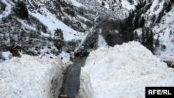 Бишкек-Ош жолундагы кар көчкү