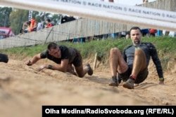 Треба не лише пробігти 5 та 10 км, але й подолати всі перешкоди