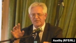 Рәфис Корбан