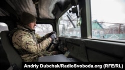 Ротний Олександр за кермом «гамві»