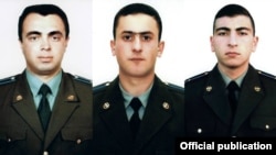 Экипаж сбитого вертолета Ми-24 (слева направо): майор Сергей Саакян, лейтенант Азат Саакян, старший лейтенант Саркис Назарян