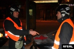 Стрімери Радіо Свобода Дмитро Джулай (праворуч) і Андрій Дубчак на Майдані. 21 грудня 2013 року